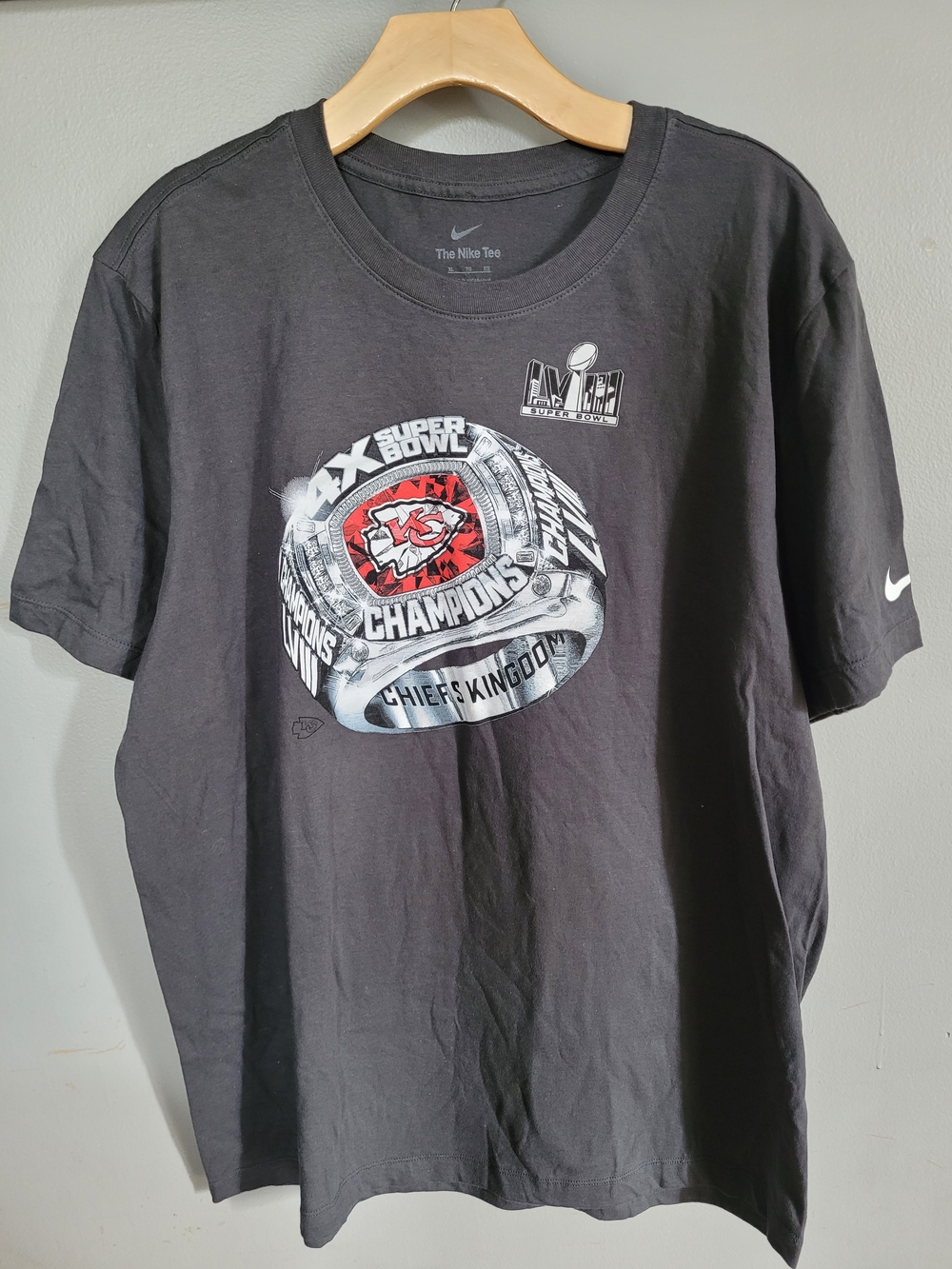 Nike Men’s Black Kansas City Chiefs Super Bowl Champions Graphic T-Shirt